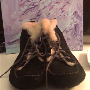 UGG Chickaree Moccasin Booties